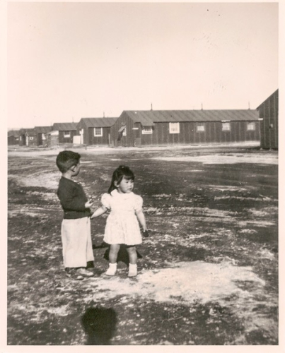 1946